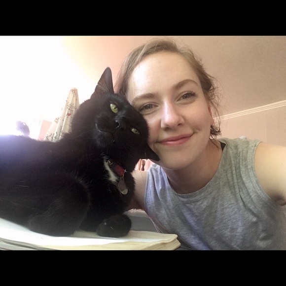 Meet your Posher, Hollis - Picture 1 of 1